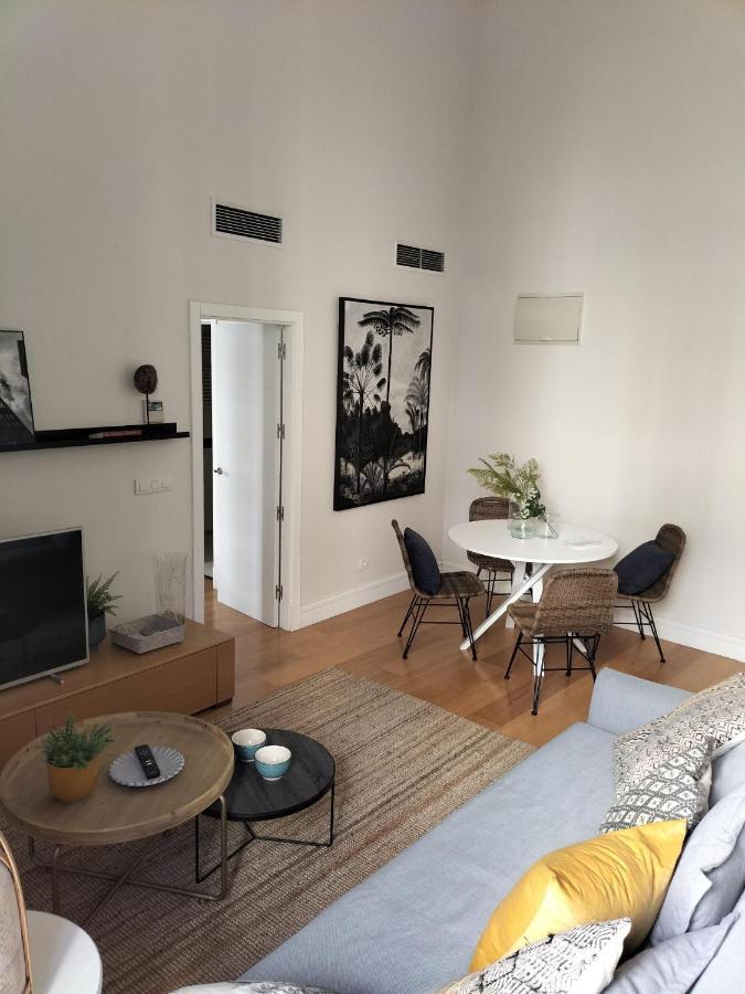 Coqueto Apartamento Junto A La Catedral De Malaga. Apartment Exterior photo